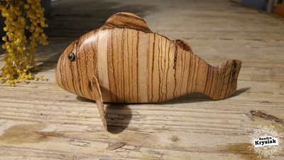 Salvador. Talla en zebrano. Nemo. 2019
