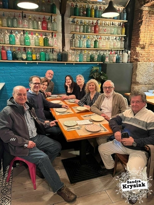 Cena con alumnos en Navidad.
