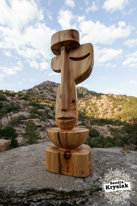 Escultura en madera de pino realizada con medios tecnológicos y manual. Adrián Sagredo.